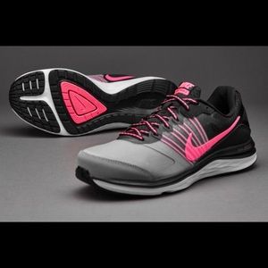 SOLD❗️Pink and Black Nikes